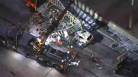 At least 1 killed in I-95 crash in NW Miami-Dade; SB lanes closed near NW 151st St.